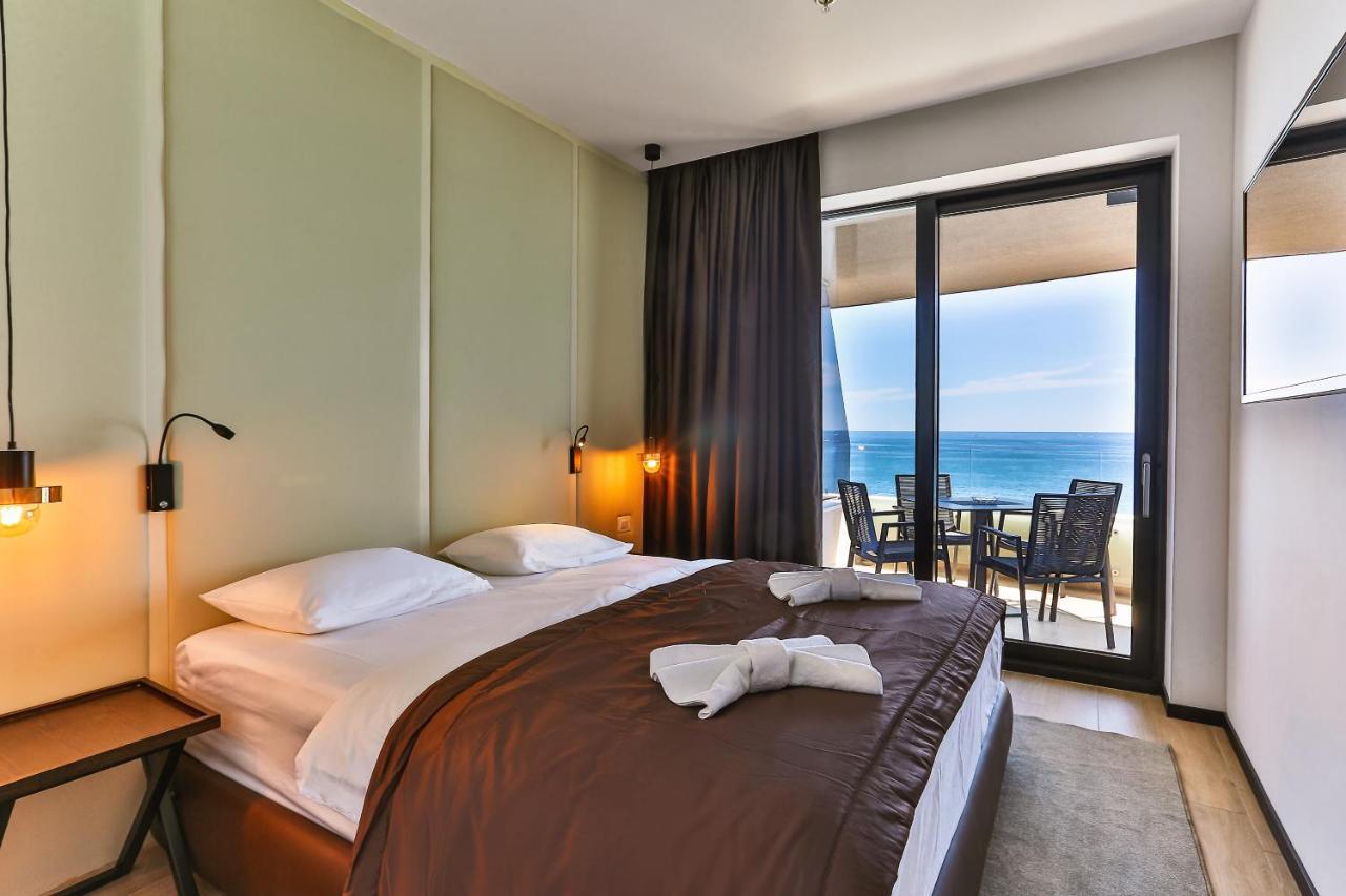 Green Stone Apartments Hotel 拉法洛维奇 外观 照片